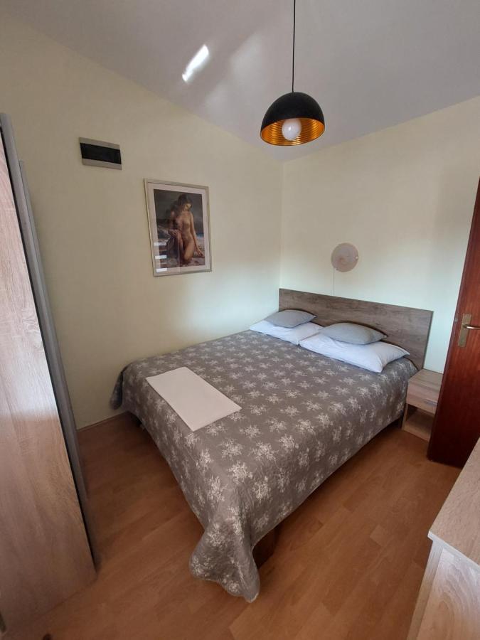 Apartmani Piskoric Vir Exterior foto