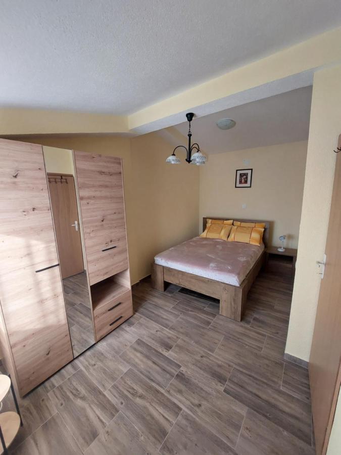 Apartmani Piskoric Vir Exterior foto