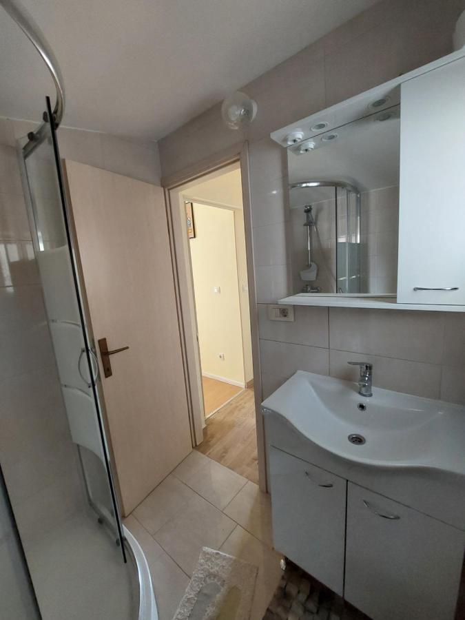 Apartmani Piskoric Vir Exterior foto