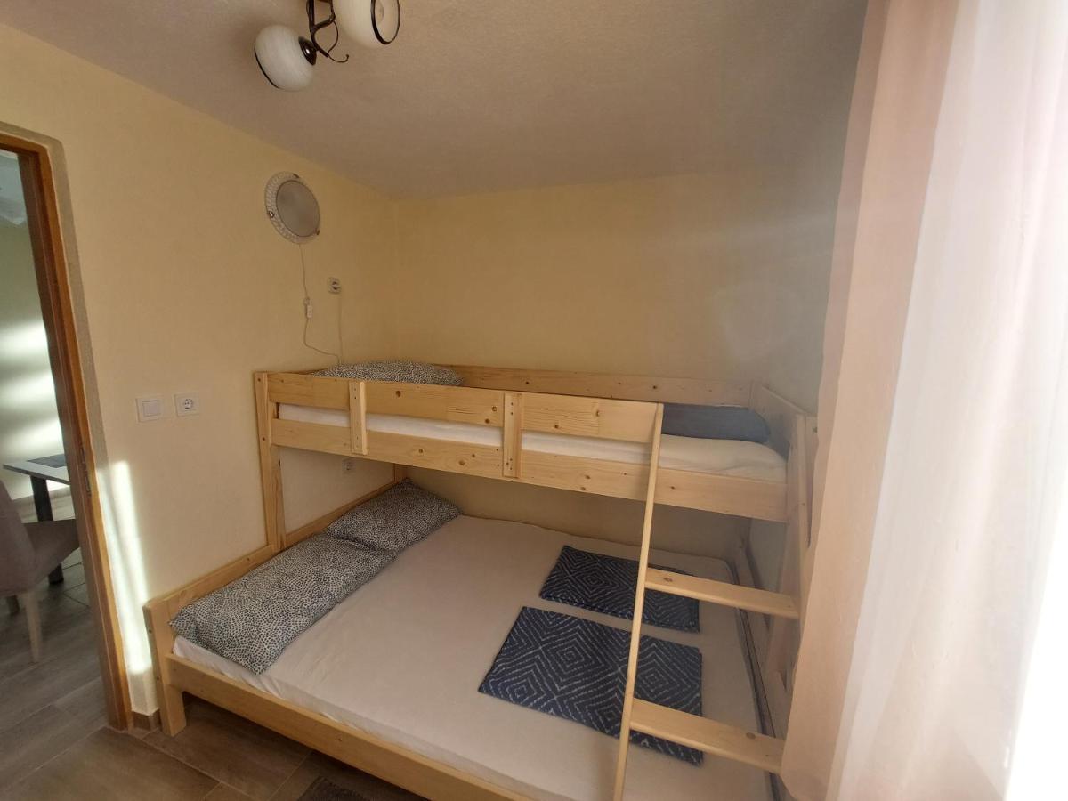 Apartmani Piskoric Vir Exterior foto