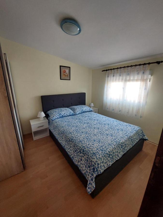 Apartmani Piskoric Vir Exterior foto